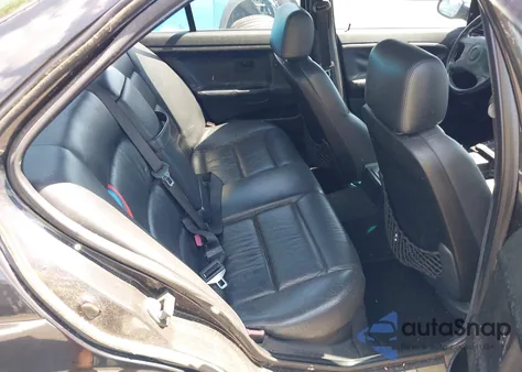 1997 BMW M3 z USA, uszkodzony, nr VIN WBSCD0323VEE11137